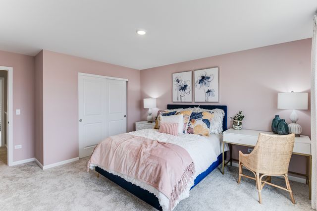 1209 Clifton Drive, Minooka, IL 60447