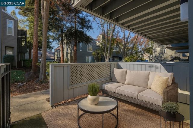 231 Sunspring Ct, Pleasant Hill, CA 94523