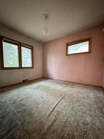 6420 Newton Avenue S, Richfield, MN 55423