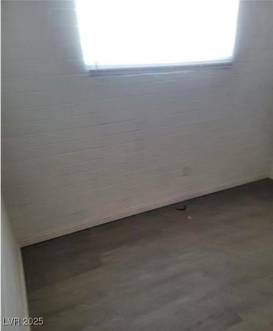 424 Stanford Street, Las Vegas, NV 89107