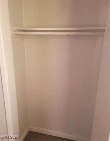 424 Stanford Street, Las Vegas, NV 89107