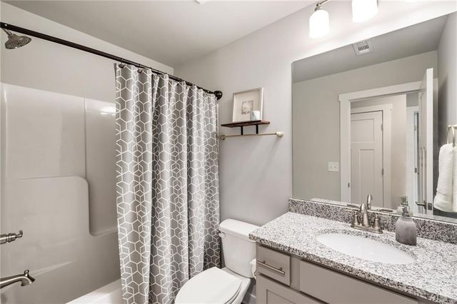 278 Perry Point Run 56, Lawrenceville, GA 30046