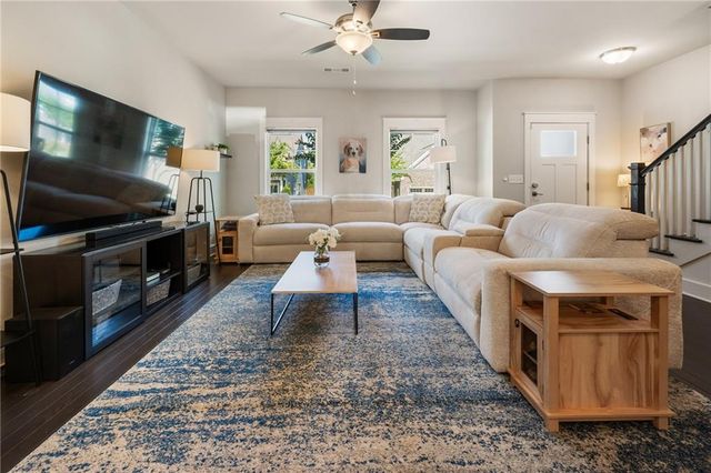 278 Perry Point Run 56, Lawrenceville, GA 30046