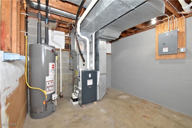 7636 Walnut Drive, Chippewa Lake, OH 44215