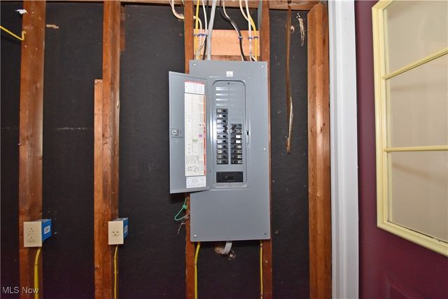 7636 Walnut Drive, Chippewa Lake, OH 44215