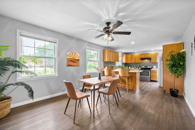 537 Morrison Dr, Clarksville, TN 37042