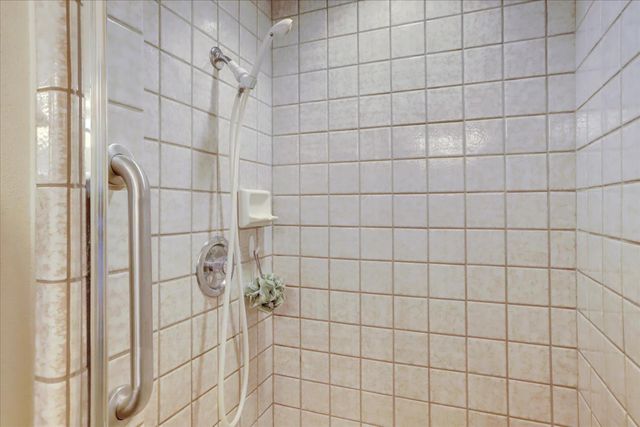 12746 Quaker Hill Cross Rd, Nevada City, CA 95959