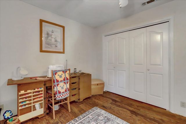 12746 Quaker Hill Cross Rd, Nevada City, CA 95959