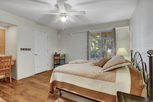 12746 Quaker Hill Cross Rd, Nevada City, CA 95959