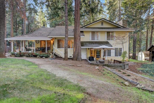 12746 Quaker Hill Cross Rd, Nevada City, CA 95959