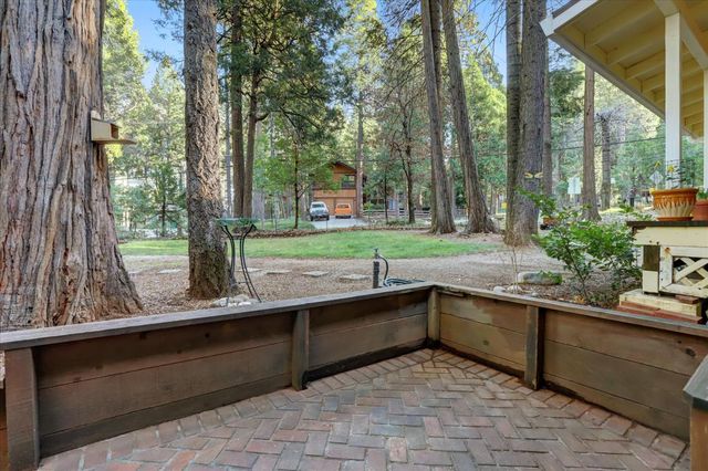 12746 Quaker Hill Cross Rd, Nevada City, CA 95959