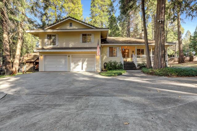 12746 Quaker Hill Cross Rd, Nevada City, CA 95959
