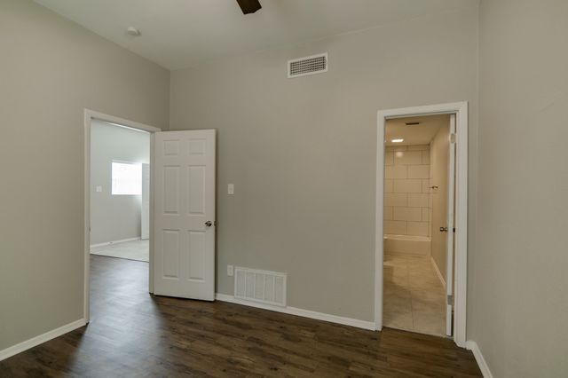 3025 Sappington Place 3025, Fort Worth, TX 76116