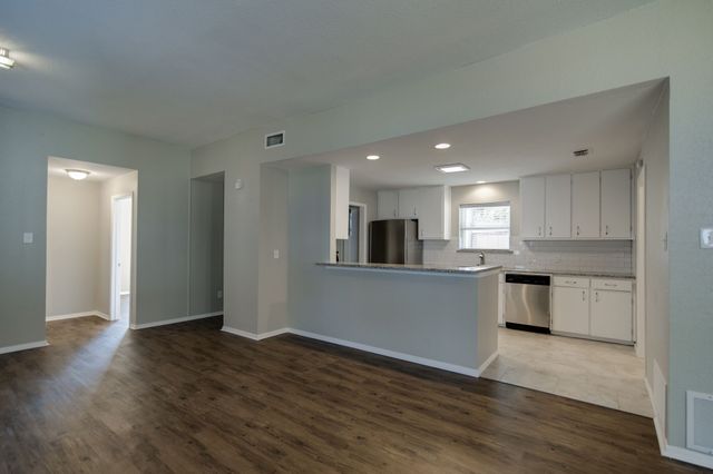 3025 Sappington Place 3025, Fort Worth, TX 76116