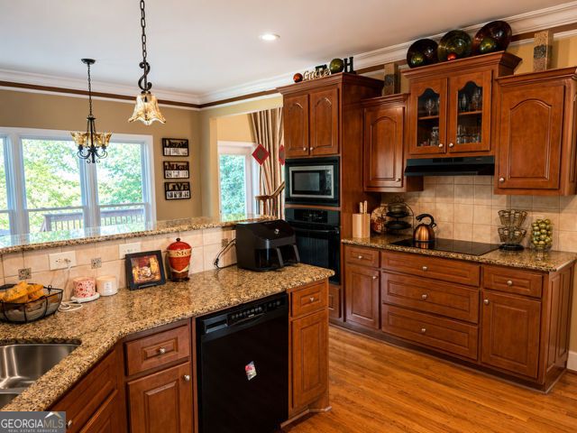 144 Chapel Ridge Drive, Ellenwood, GA 30294