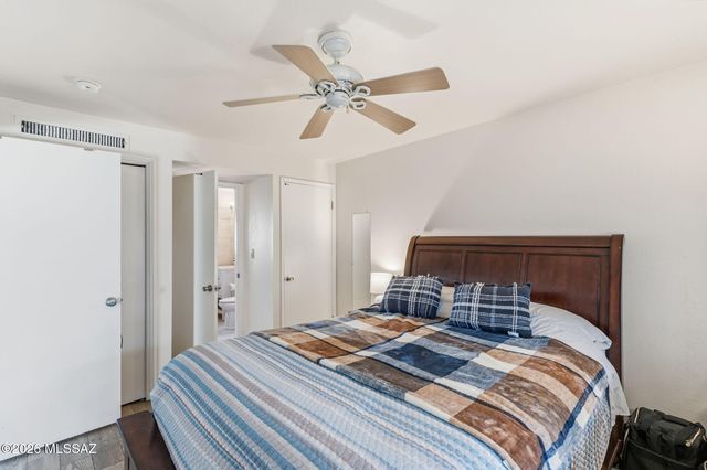 207 S Paseo Tierra Apt C, Green Valley, AZ 85614