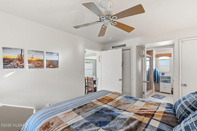 207 S Paseo Tierra Apt C, Green Valley, AZ 85614