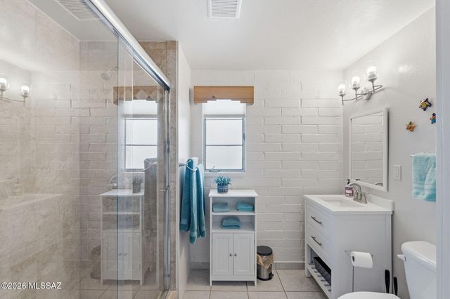 207 S Paseo Tierra Apt C, Green Valley, AZ 85614