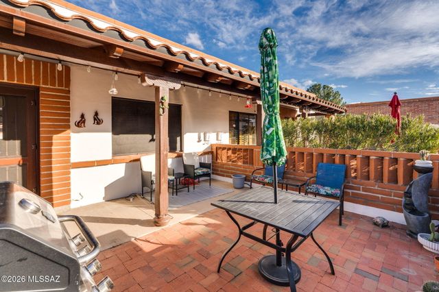 207 S Paseo Tierra Apt C, Green Valley, AZ 85614