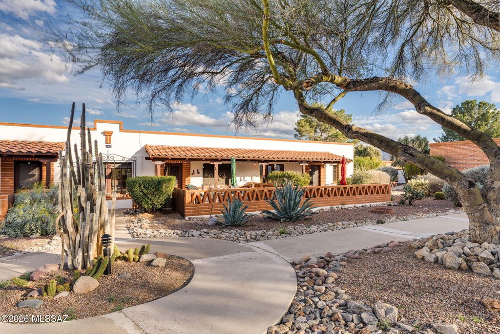 207 S Paseo Tierra Apt C, Green Valley, AZ 85614