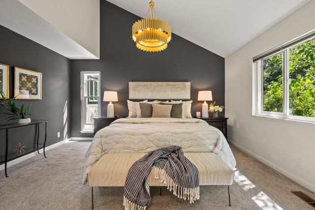904 Lakeview Way, Redwood City, CA 94062