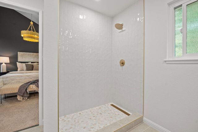 904 Lakeview Way, Redwood City, CA 94062