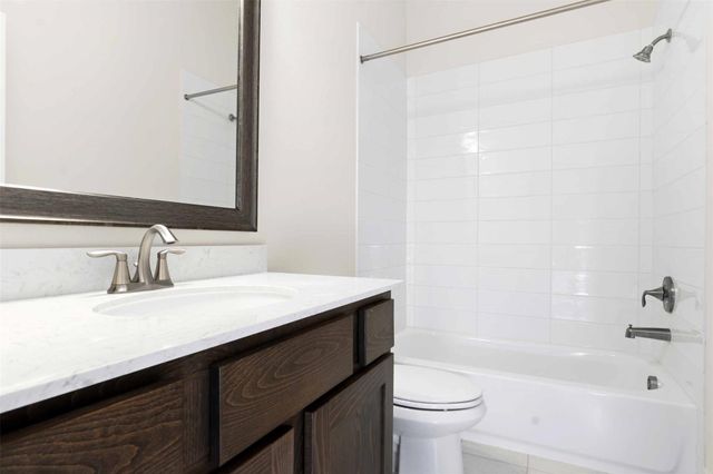 207 Prelude Park Trail, Conroe, TX 77318