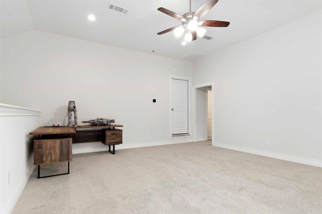 207 Prelude Park Trail, Conroe, TX 77318
