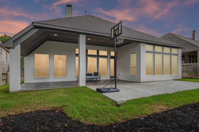 207 Prelude Park Trail, Conroe, TX 77318