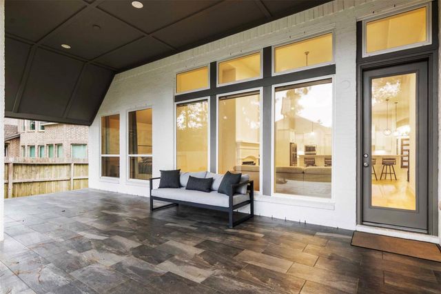 207 Prelude Park Trail, Conroe, TX 77318