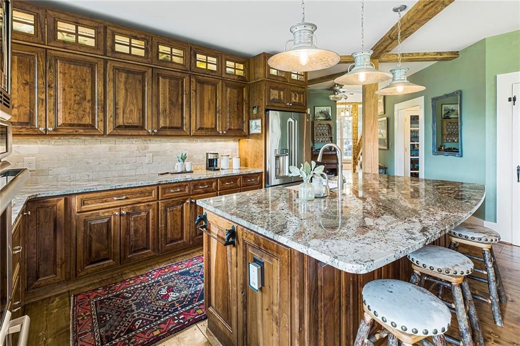 Image 31 of property listing at 683 Duck Thurmond Road, Dawsonville, GA 30534