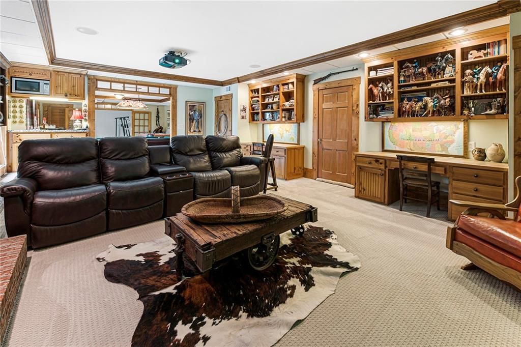 Image 54 of property listing at 683 Duck Thurmond Road, Dawsonville, GA 30534