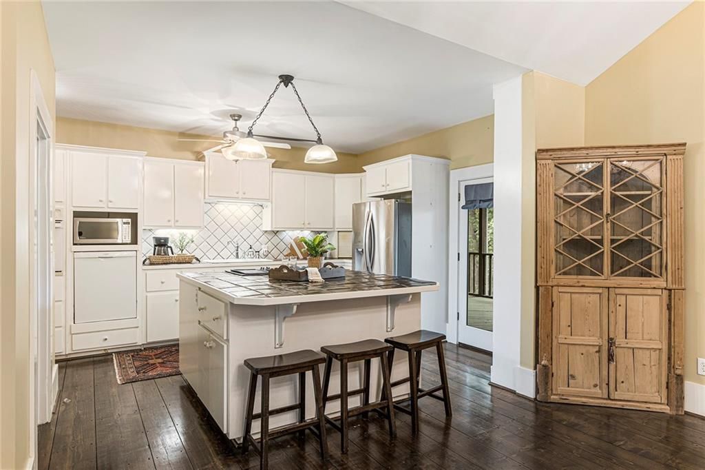 Image 72 of property listing at 683 Duck Thurmond Road, Dawsonville, GA 30534