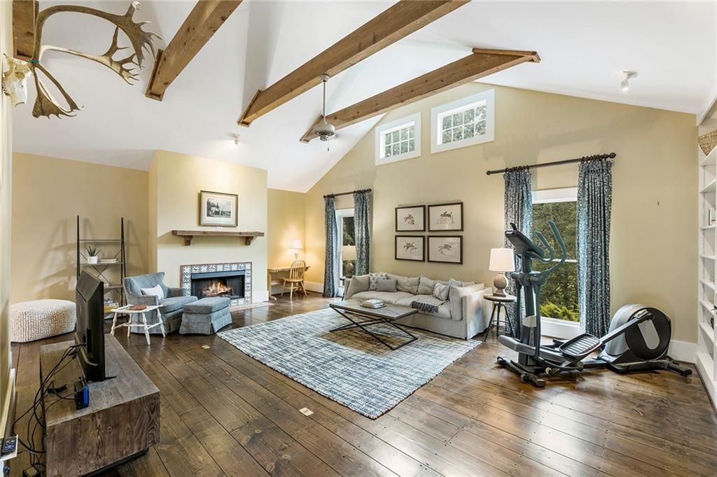 Image 79 of property listing at 683 Duck Thurmond Road, Dawsonville, GA 30534