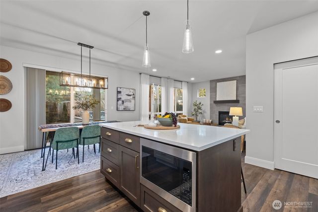 22226 17th Avenue W, Lynnwood, WA 98036