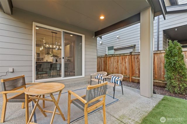 22226 17th Avenue W, Lynnwood, WA 98036