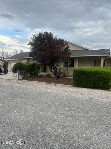 1120 Penelope Drive, Fallon, NV 89406