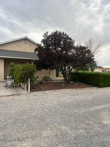 1120 Penelope Drive, Fallon, NV 89406
