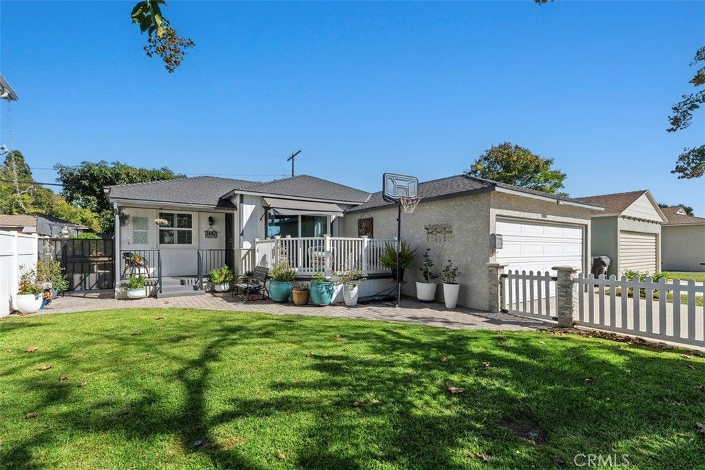 3442 N Studebaker, Long Beach, CA 90808 — exterior