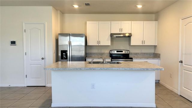 1820 RED CANYON DRIVE, Kissimmee, FL 34744