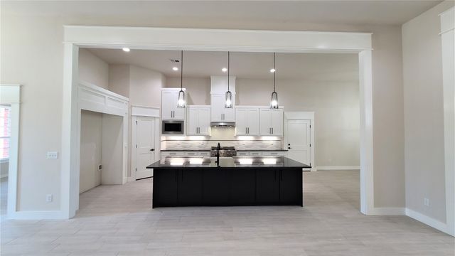 1425 W Harvard Way, Mustang, OK 73064