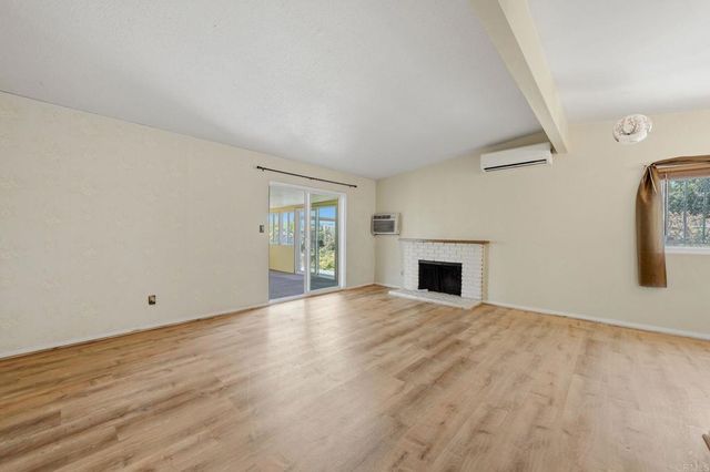 444 E Oxford Street, Chula Vista, CA 91911