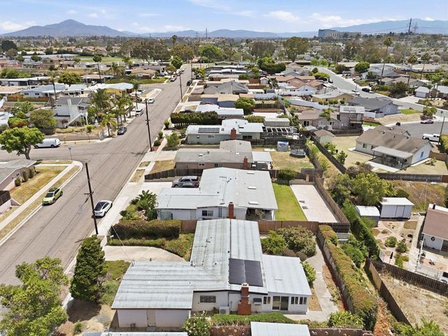 444 E Oxford Street, Chula Vista, CA 91911