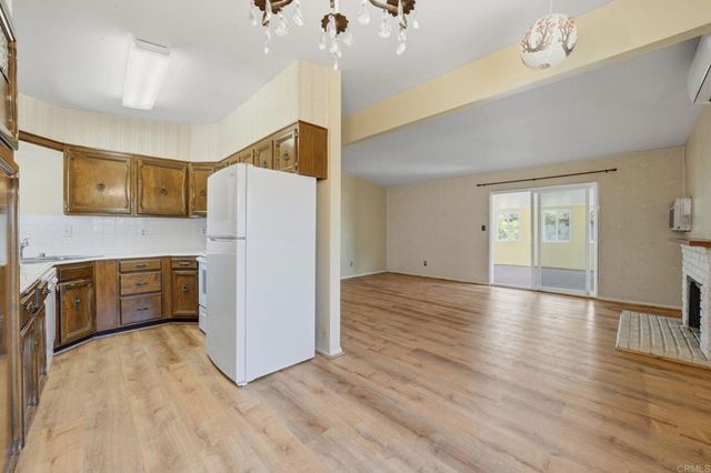 444 E Oxford Street, Chula Vista, CA 91911
