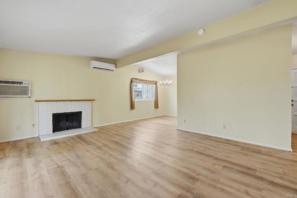 444 E Oxford Street, Chula Vista, CA 91911