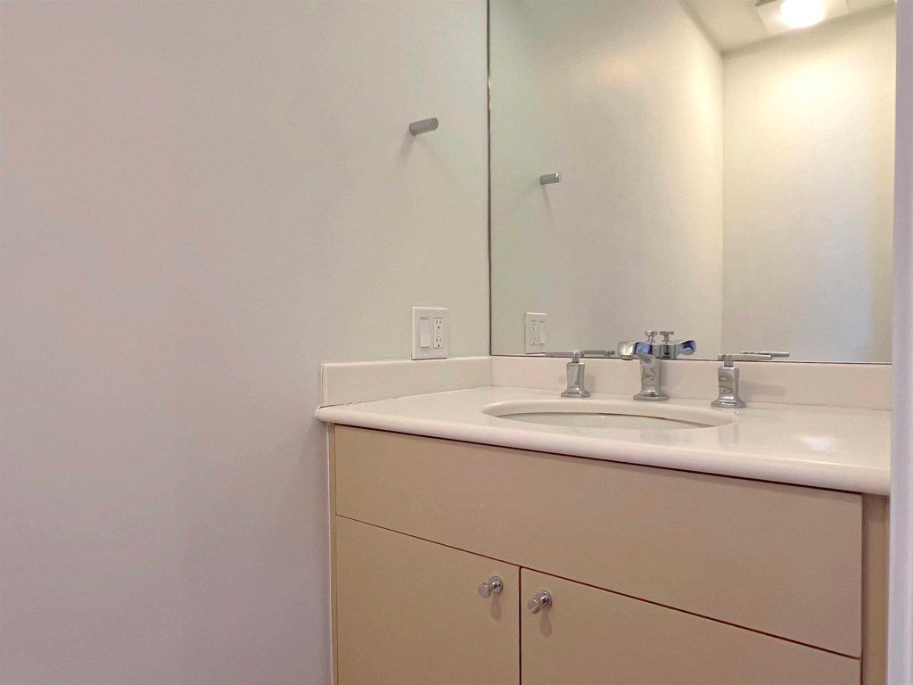 Image 12 of property listing at 101 101 Lombard St 109E, San Francisco, CA 94111