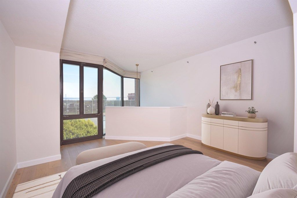 Image 20 of property listing at 101 101 Lombard St 109E, San Francisco, CA 94111