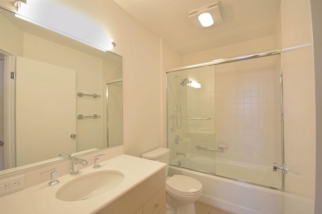 Image 21 of property listing at 101 101 Lombard St 109E, San Francisco, CA 94111