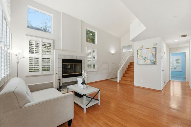 6995 Rodling Drive F, San Jose, CA 95138