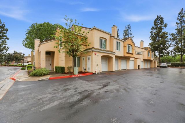 6995 Rodling Drive F, San Jose, CA 95138